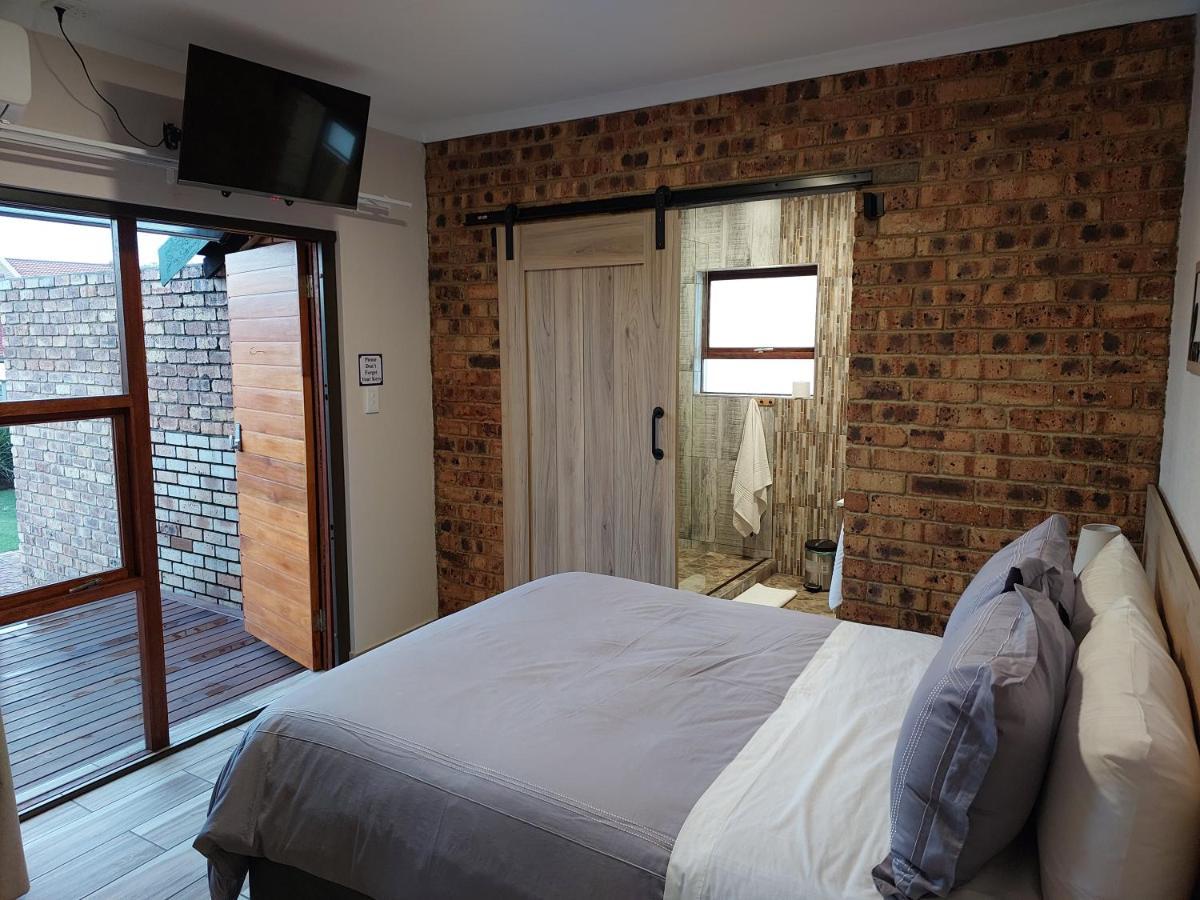 Twins Guest House Astoni Vanderbijlpark Zimmer foto