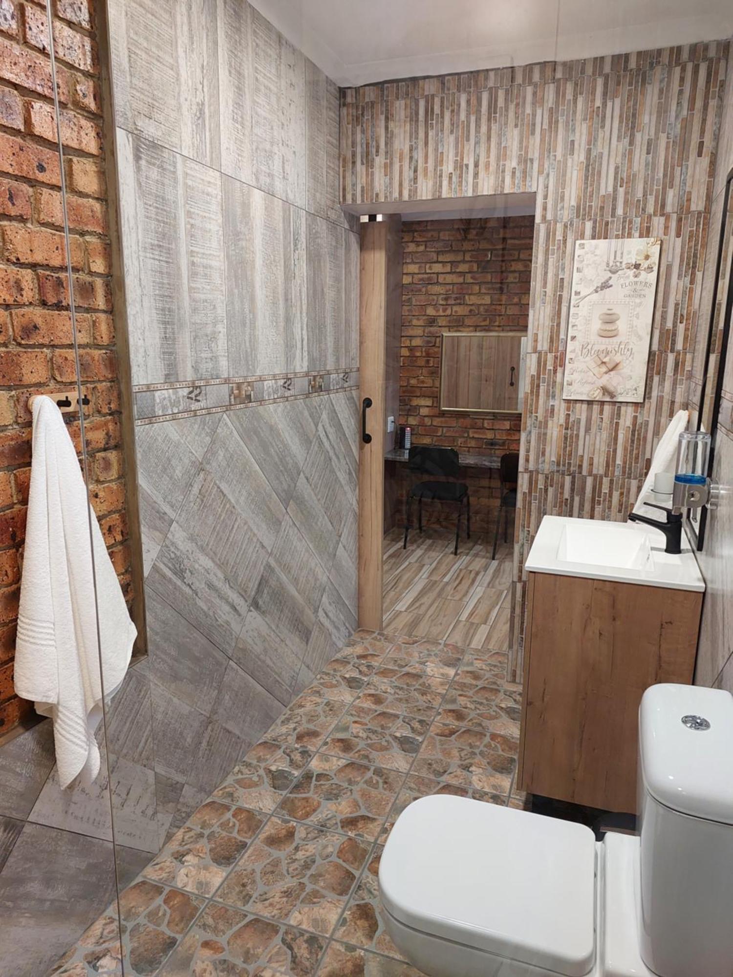Twins Guest House Astoni Vanderbijlpark Zimmer foto